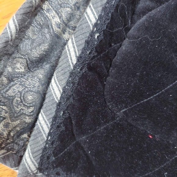 Black velvet feel Koos of Course jacket - Picture 3 of 6